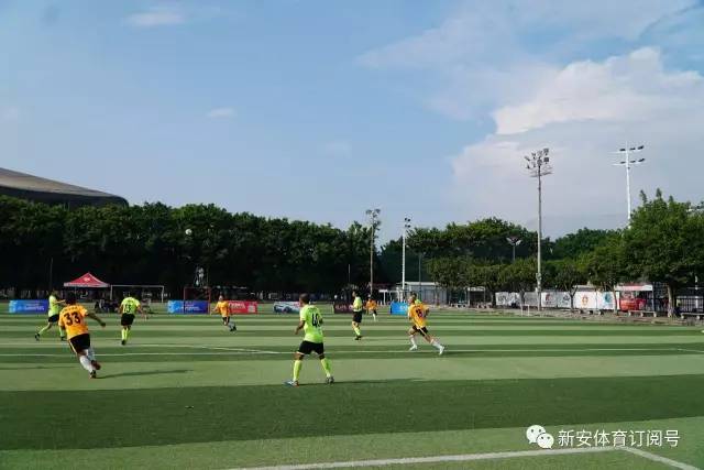 美记：戴维斯预计将向奇才寻求一份4年2.75亿的顶薪续约合同